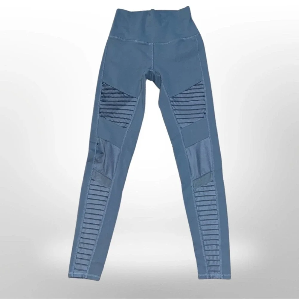 Alo Yoga High-Waist Moto Legging Small 🤍
